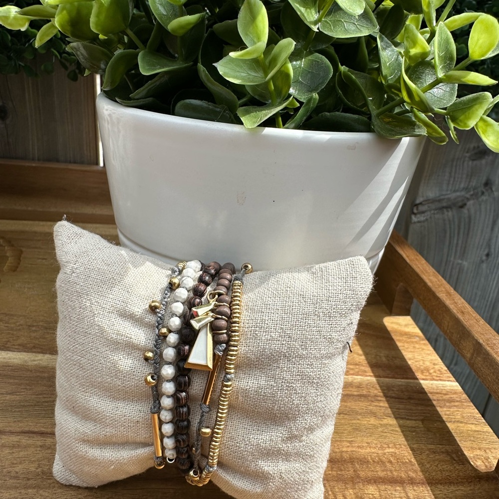 Stella & Dot Reina Multi-Layered Beaded Bracelet/Necklace - Neutral